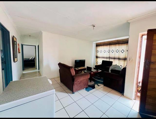 2 BEDROOM HOUSE FOR SALE IN LEBANON